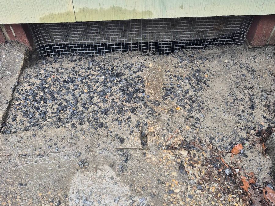 Crawl space vent, Wildwood Crest: Sealed
